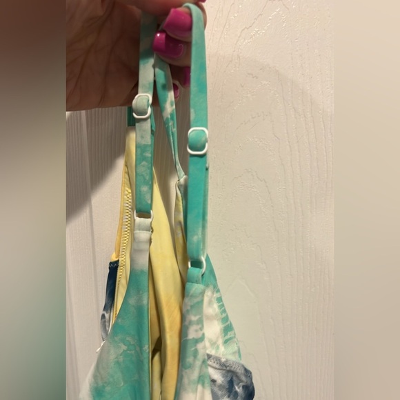 Red Carter ruched maillot tye dye whole piece bathing suit size Large NWT - Picture 5 of 10